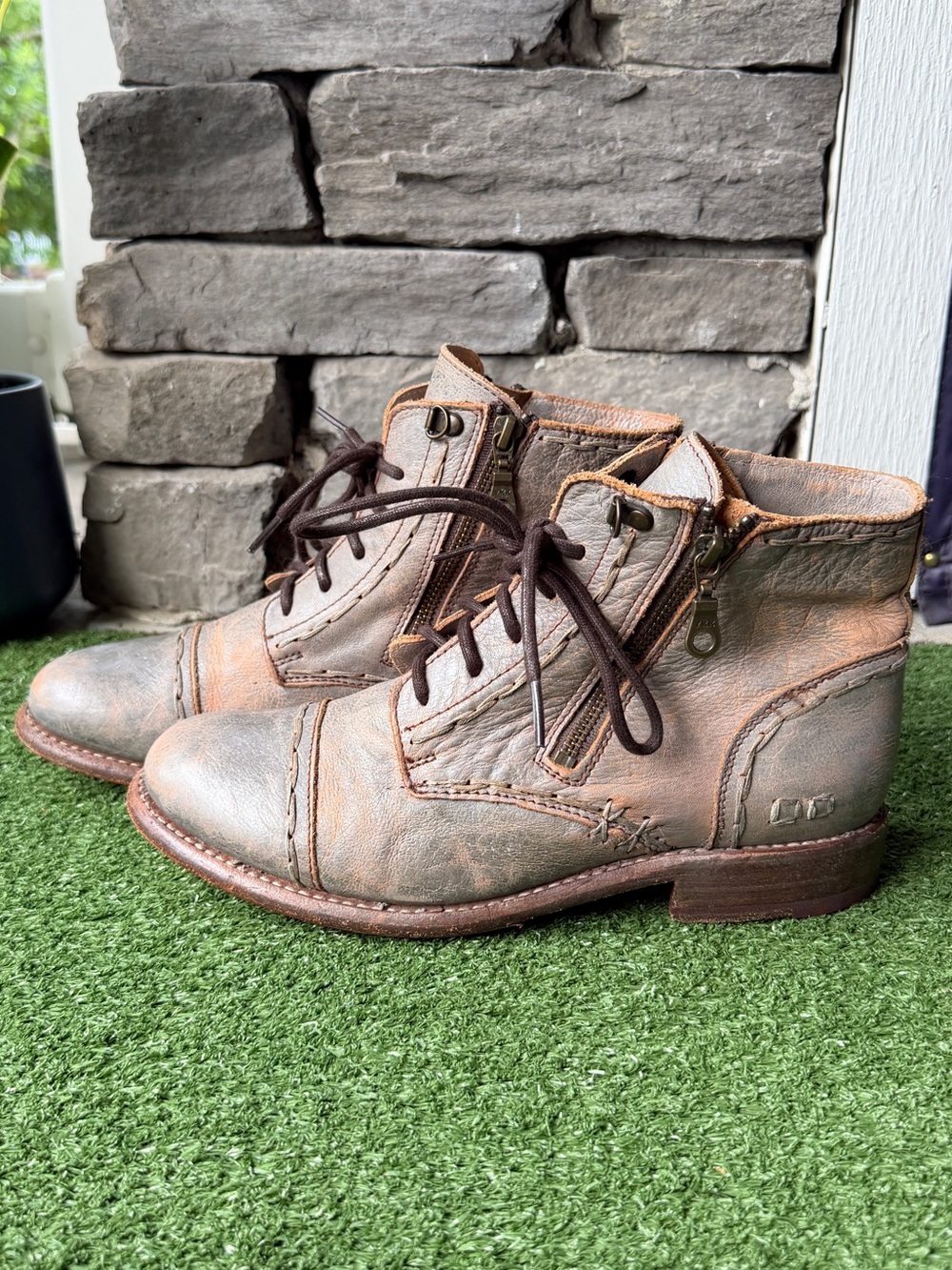 Bed Stu Bonnie II Weathered Leather Finish Women’s Boots